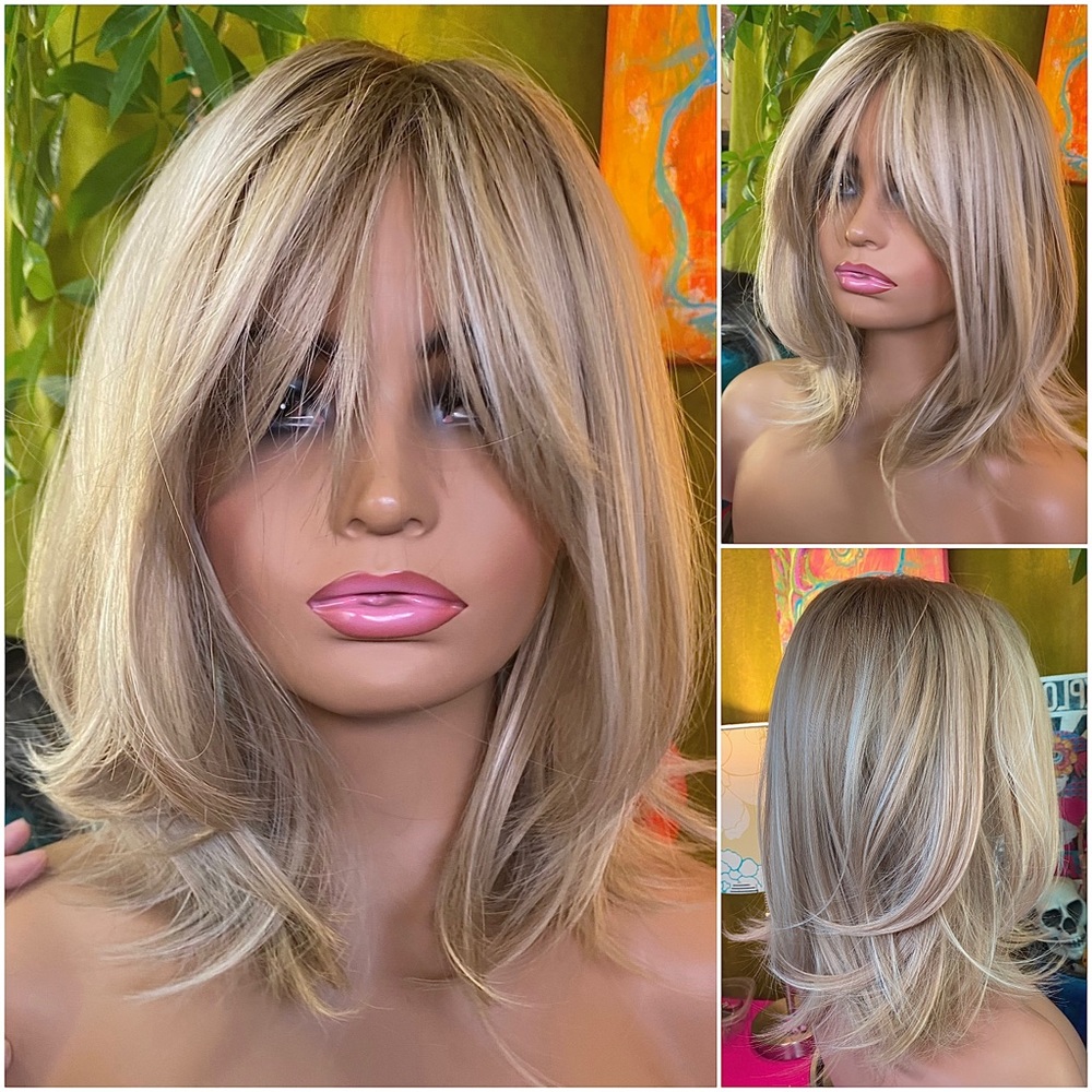 BEST SELLER Mixed blonde free part realistic blonde wig